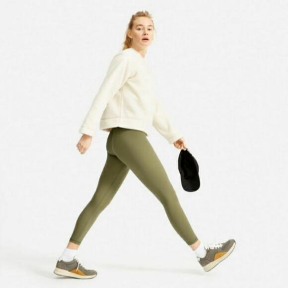 EVERLANE ReNew Perform Legging in Lichen Green Size M - Picture 2 of 10